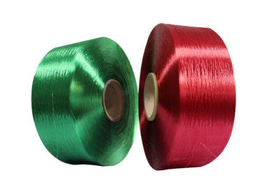 China FDY-Schmiere färbte Polyester-Garn 50D/24F, Polyester-Faden-Garn für das strickende Spinnen fournisseur