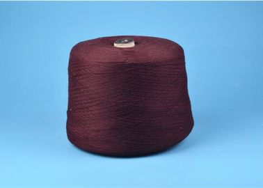 China Halb gekämmter Vertrag, der die reine Schmiere des Baumwollgarn-50s 60s 100% gefärbt spinnt fournisseur