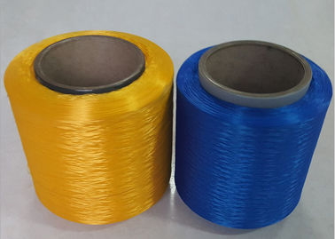 China vermischen industrielles hohes Polypropylen-Garn der Hartnäckigkeits-2000D für Seil des gewebten Materials fournisseur