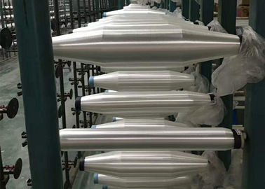 China 15D / verdrehte Nyloneinzelfaden-Garn 1F PA6 s-/z-rohes weißes Kristallgarn für die Herstellung von Socken fournisseur